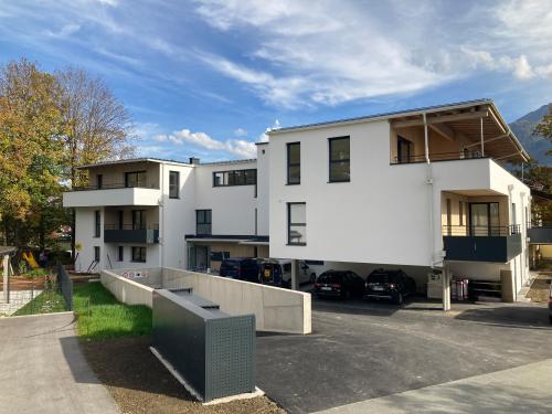 Tiefgaragenstellplätze zu vermieten: Piesendorf – Nussbaumweg